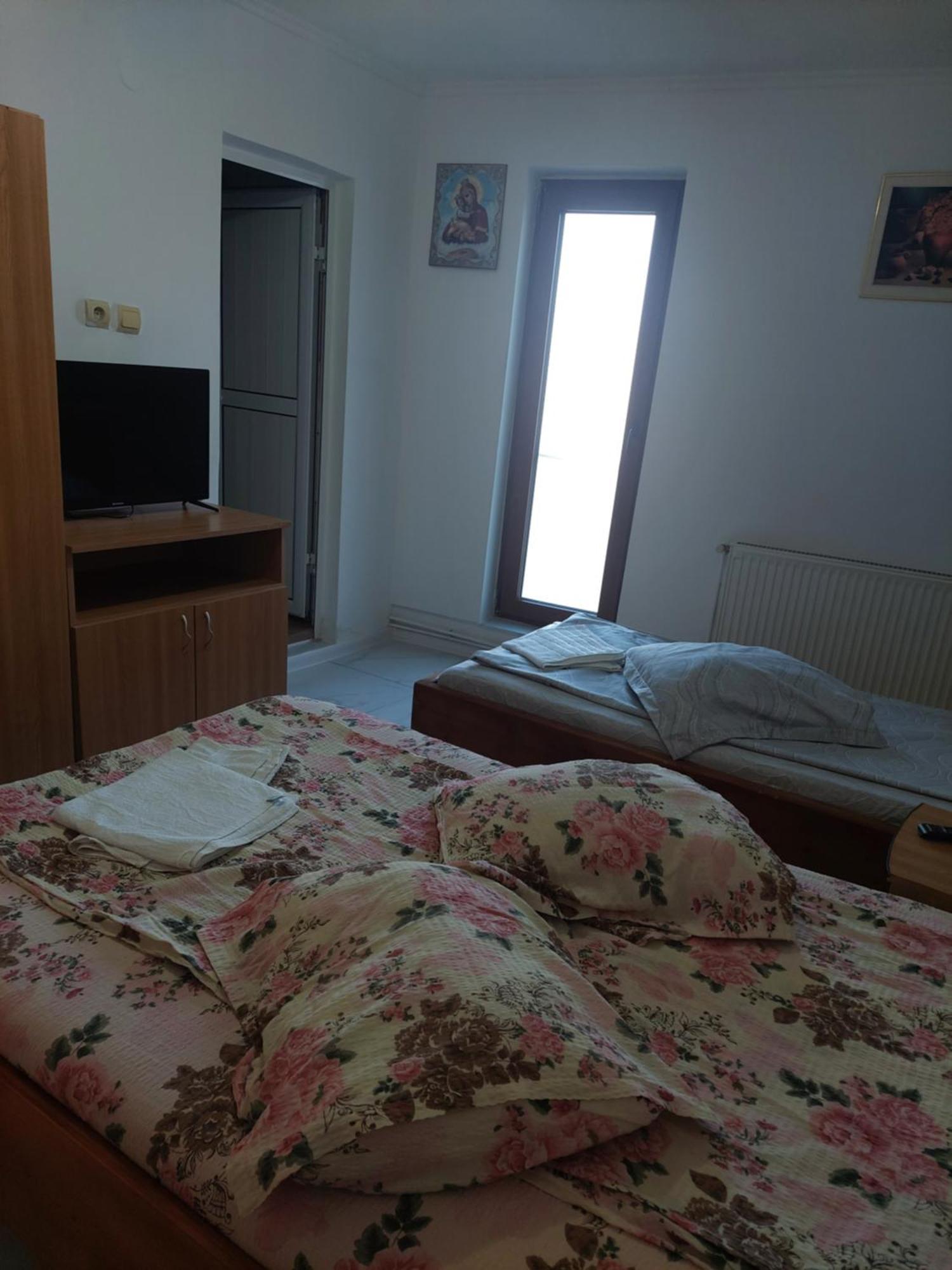 Pensiunea Lucica Sacelu Kültér fotó